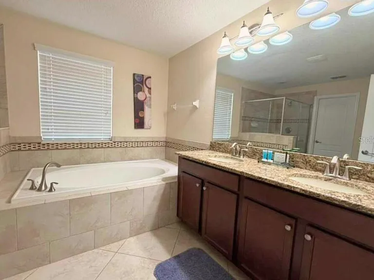 1423 Wexford Way — Photo 12
