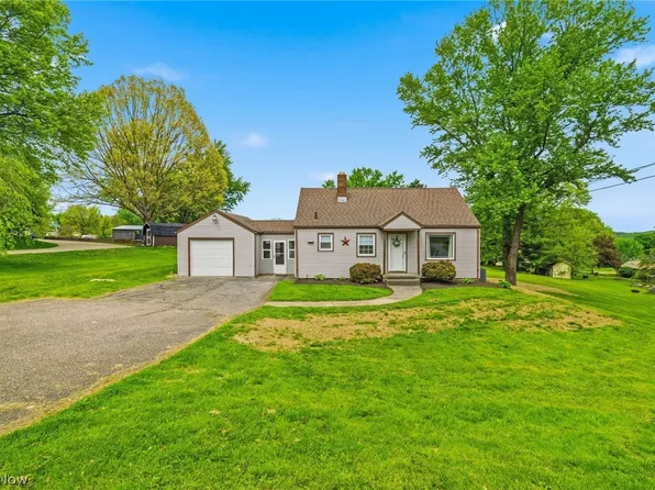 251 Faircrest St SW, Canton, OH 44706