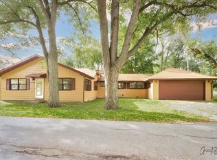 27980 N Myrtle St, Wauconda, IL
