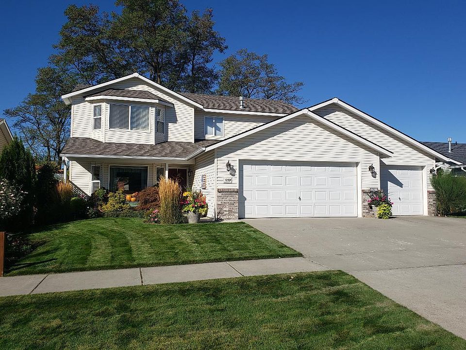 1st image of 1259 N Celestine St