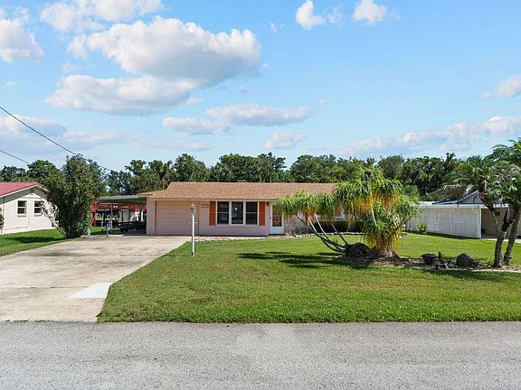 4th image of 1630 Paradise Ln
