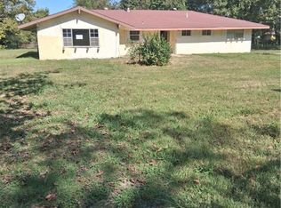 14000 L C Hickman Rd, Gravette, AR 72736