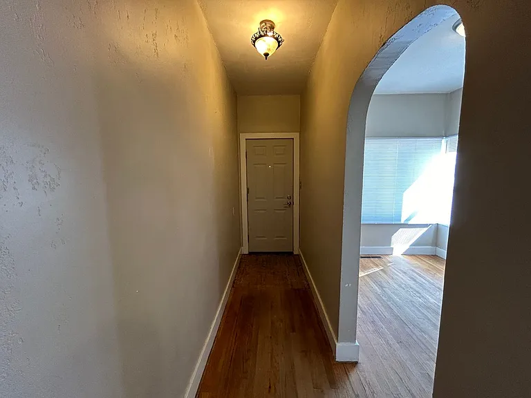 117 W Adams Ave — Photo 8