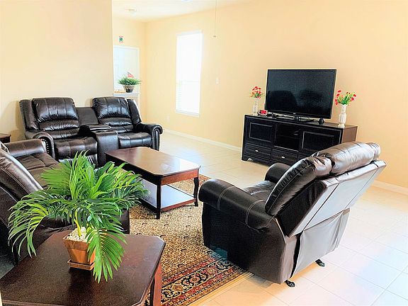 5th image of 17215 Cory Cornel Ln
