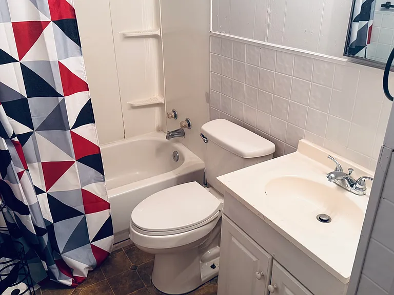 880 W Verdine St — Photo 14