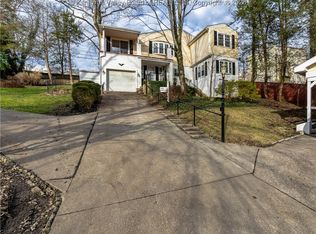 1010 Forest Rd, Charleston, WV 25314