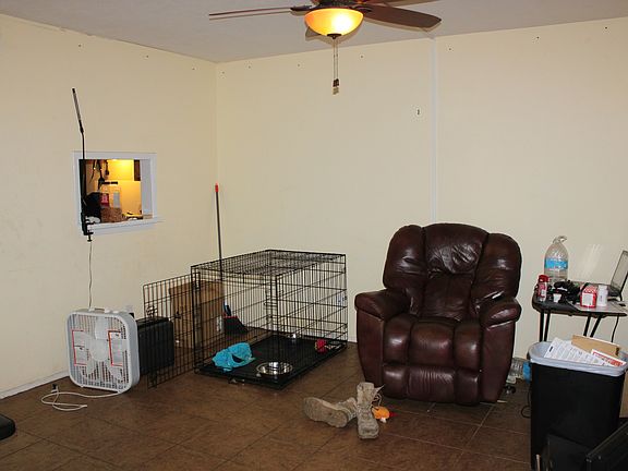 3rd image of 1902 Dartmouth St APT Q2