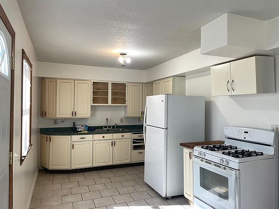 5th image of 9917 2nd Ave S