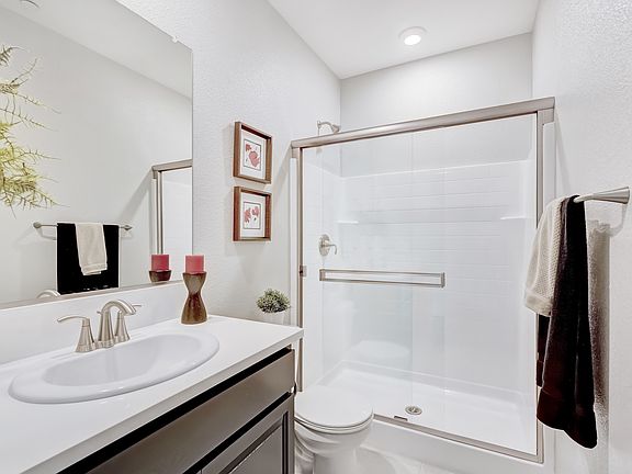 Extra Suite bath