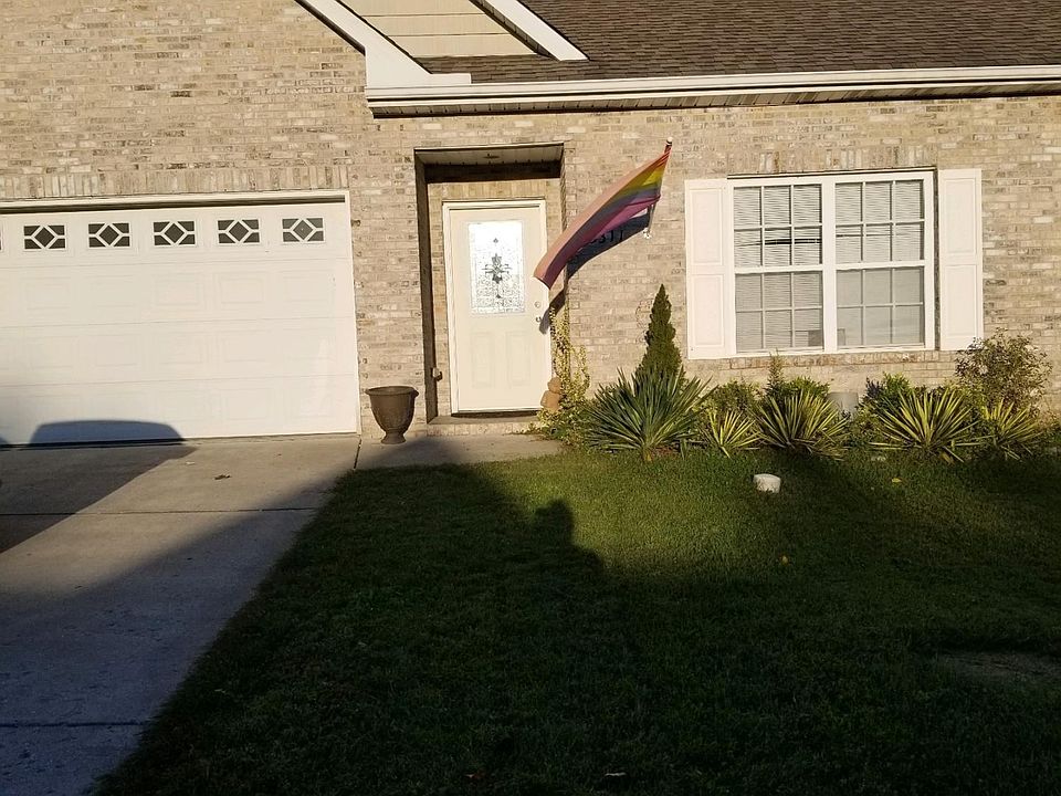 1st image of 3311 Cummins Ln