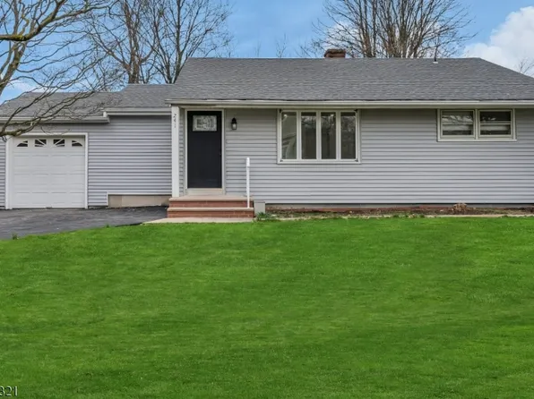 241 Elizabeth St, South Bound Brook Boro, NJ 08880