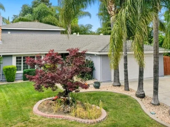 2043 Las Coches Way, Sacramento, CA 95833