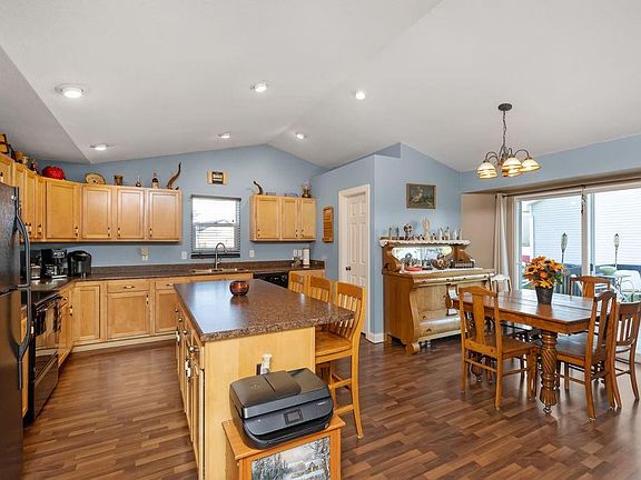 5th image of 615 Deer Ridge Dr NW