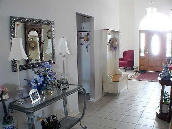 4th image of 4483 Trailane Dr