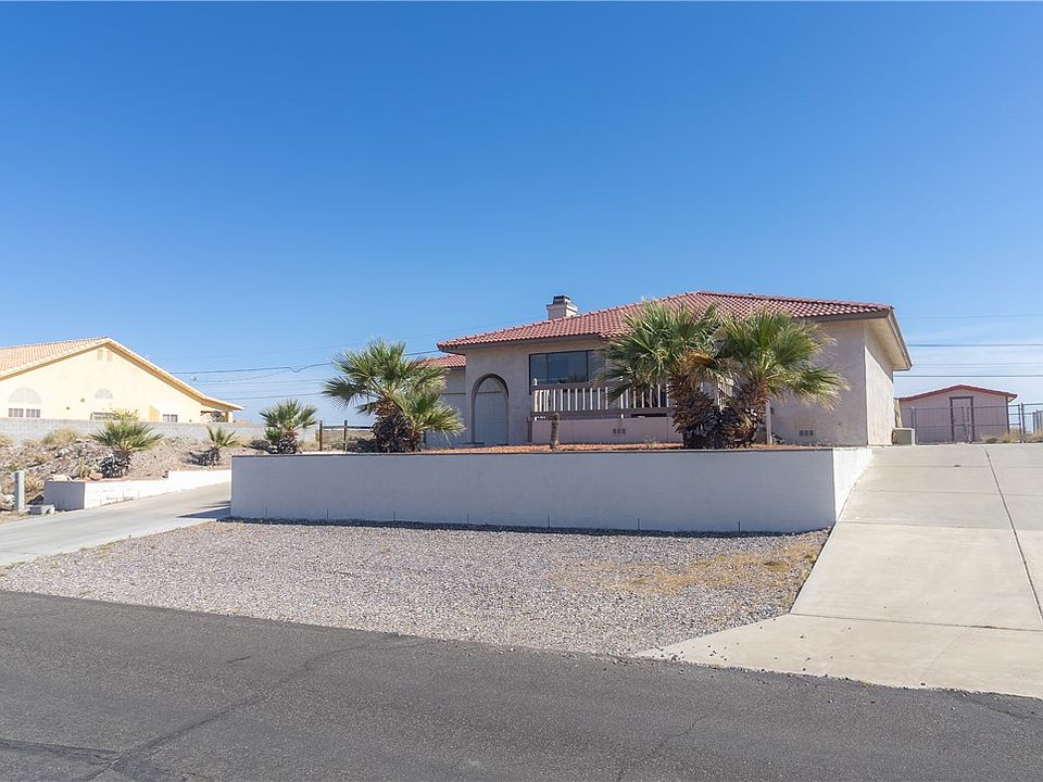 1st image of 2584 Avenida Grande