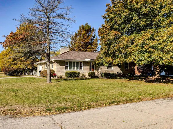 3501 N Lanewood Dr, Muncie, IN 47304