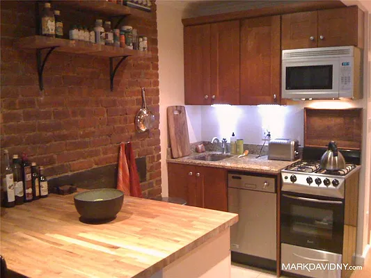 Rented by Mark David | media 18