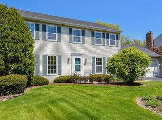 1003 Brighton Dr, Wheaton, IL 60189