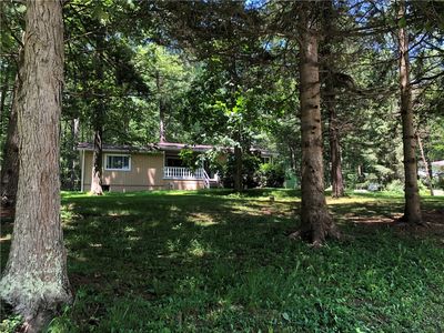 445 Jefferson Trl, Chalk Hill, PA, 15421