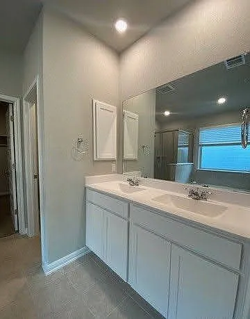 Master bath