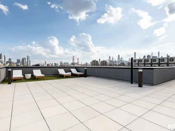 31-61 Vernon Boulevard image 75 of 75