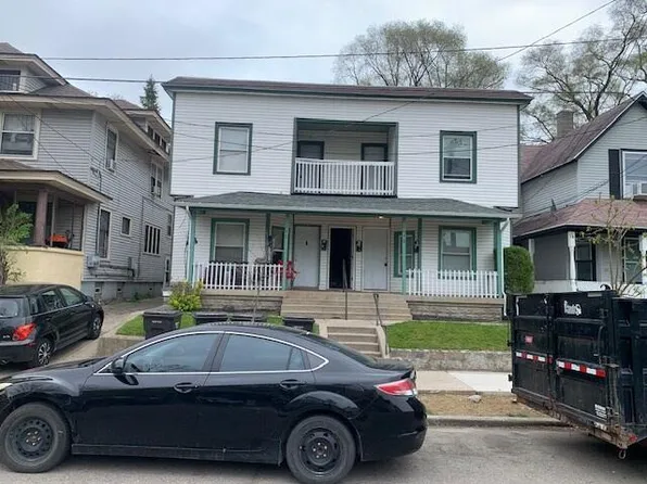 1046 Lafayette Ave SE, Grand Rapids, MI 49507