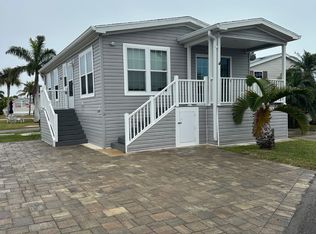 151 Miami Trl, Fort Myers Beach, FL 33931