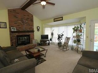 1657 San Simeon Way, Fenton, MO