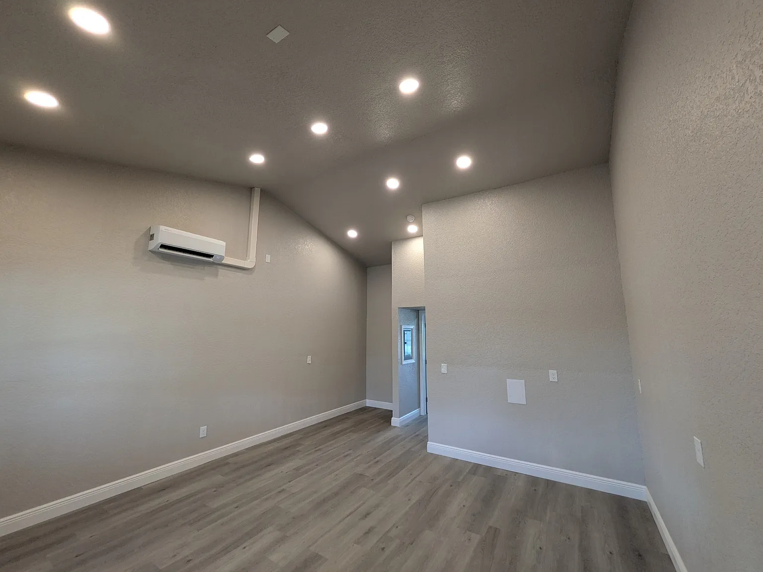 1120 Pinellas Bayway South - 1 — Photo 4