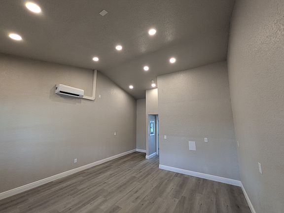 4th image of 1120 Pinellas Bayway S #1211
