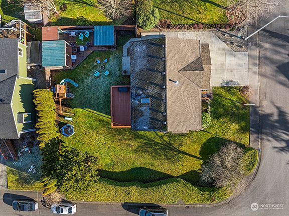 3rd image of 7301 53rd Street NE
