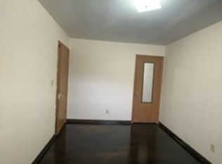 2920 Halsted Rd #B, Rockford, IL 61101