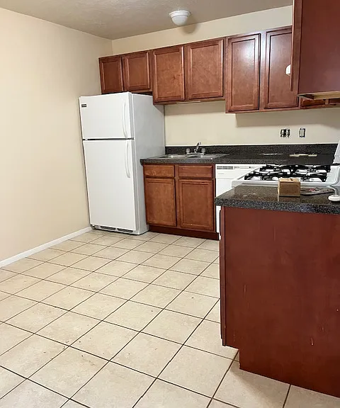 Crystal Shores Community — Photo 4