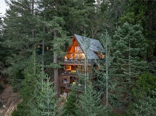 24032 Skyland Dr, Crestline, CA 92325