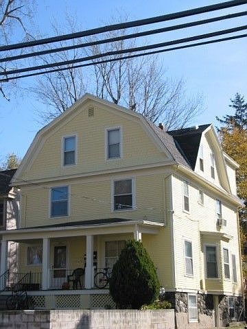 822 Arch