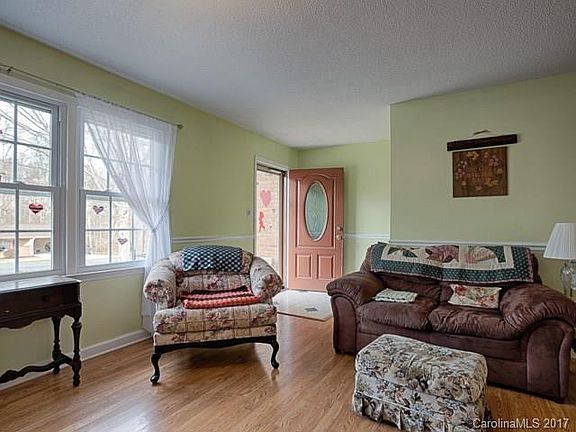 4th image of 310 S Toria Dr #47