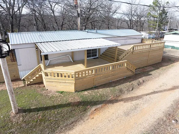 402 Cottage Cir, Gore, OK 74435