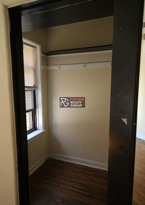2nd image of 4407 N Wolcott Ave #4411GDN