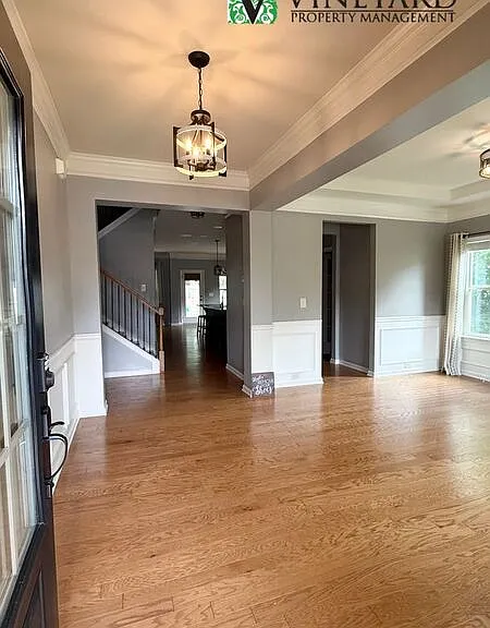 303 Cherokee Reserve Ct — Photo 5
