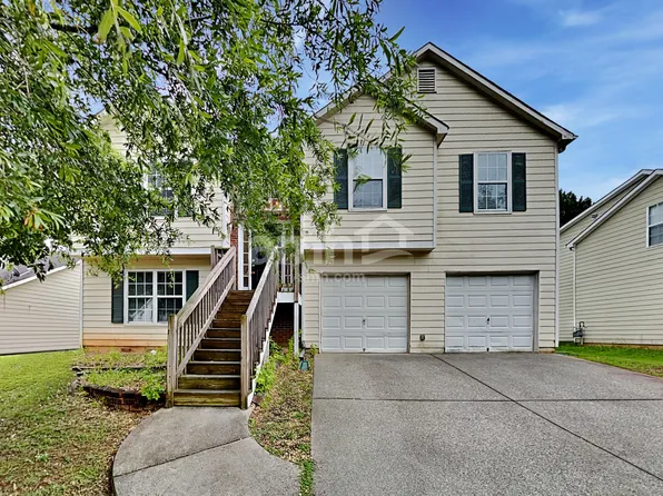 4238 Zephyrhills Dr NW, Acworth, GA 30101