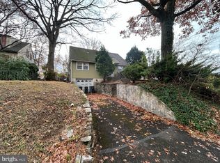 555 Edge Hill Rd, Glenside, PA 19038