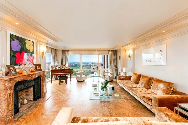 Rented by SERHANT. | media 1