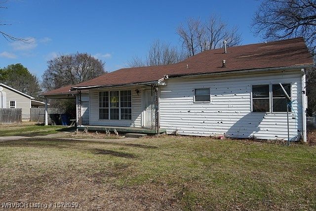 2nd image of 2220 N 52nd St