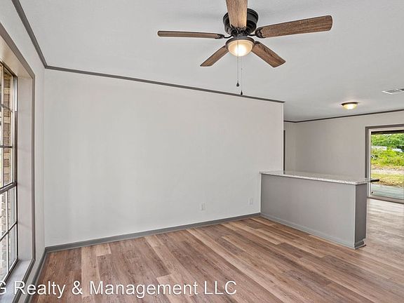 5th image of 1723 Myrtle St