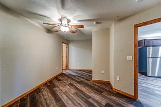 Sunset Place Apartments — Photo 26