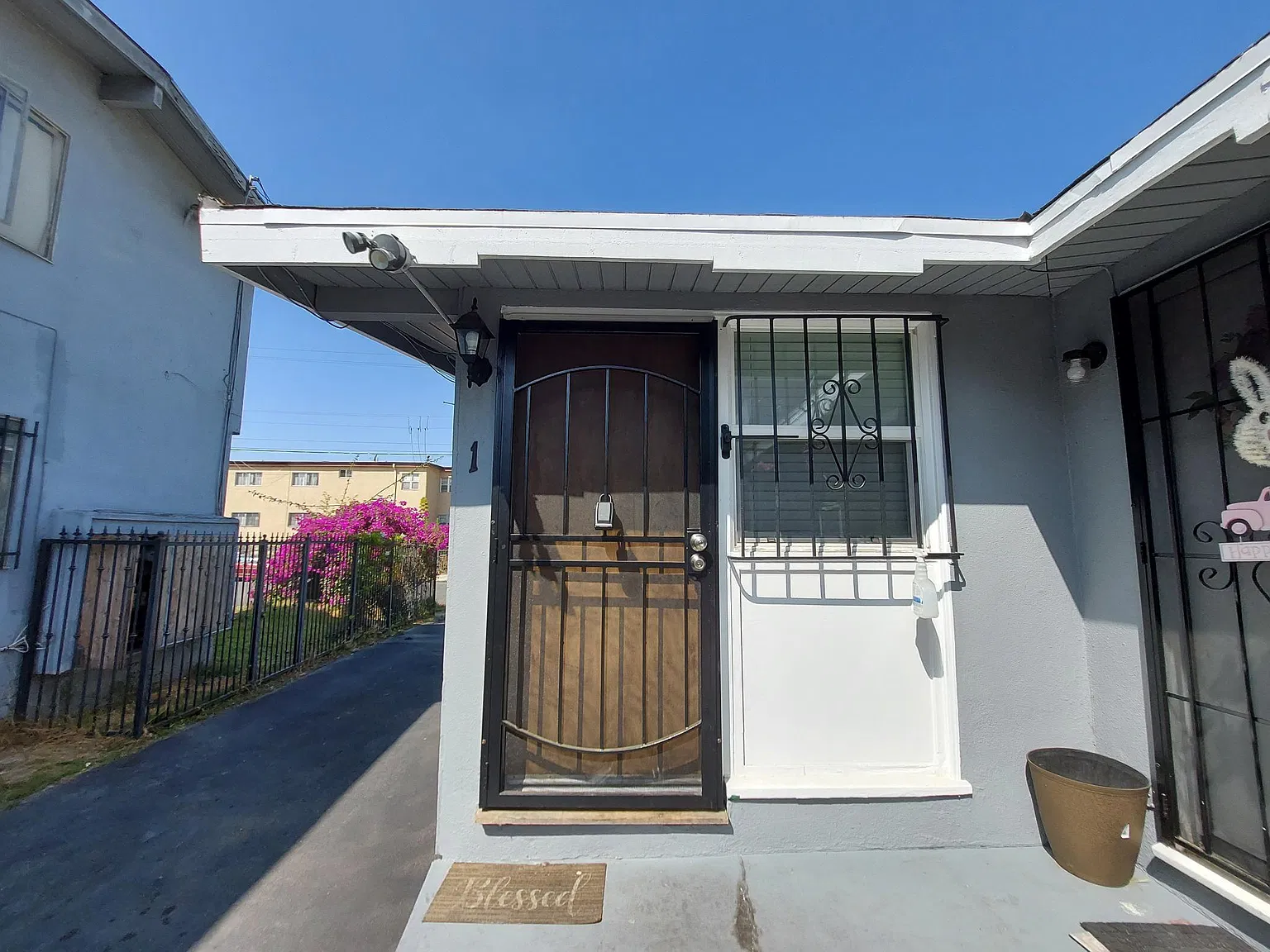 2 bed, 800 sqft, $2,295 — Photo 4