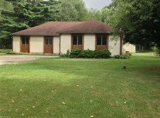 2445 Raber Rd, Uniontown, OH 44685
