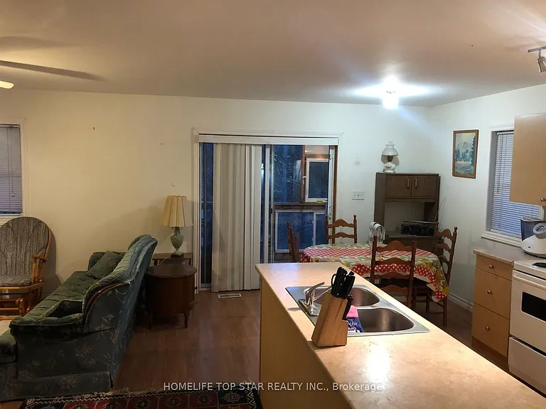 373 Shanick Rd — Photo 9