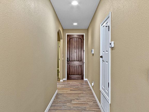 2nd image of 7009 Long Meadow Dr