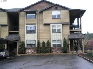 37039 Dubarko Rd, Sandy, OR 97055